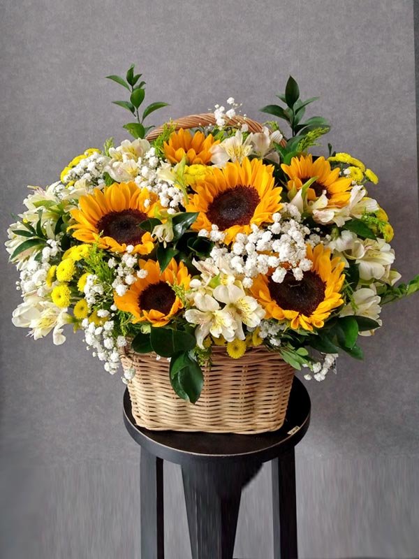 Giỏ hoa hướng dương